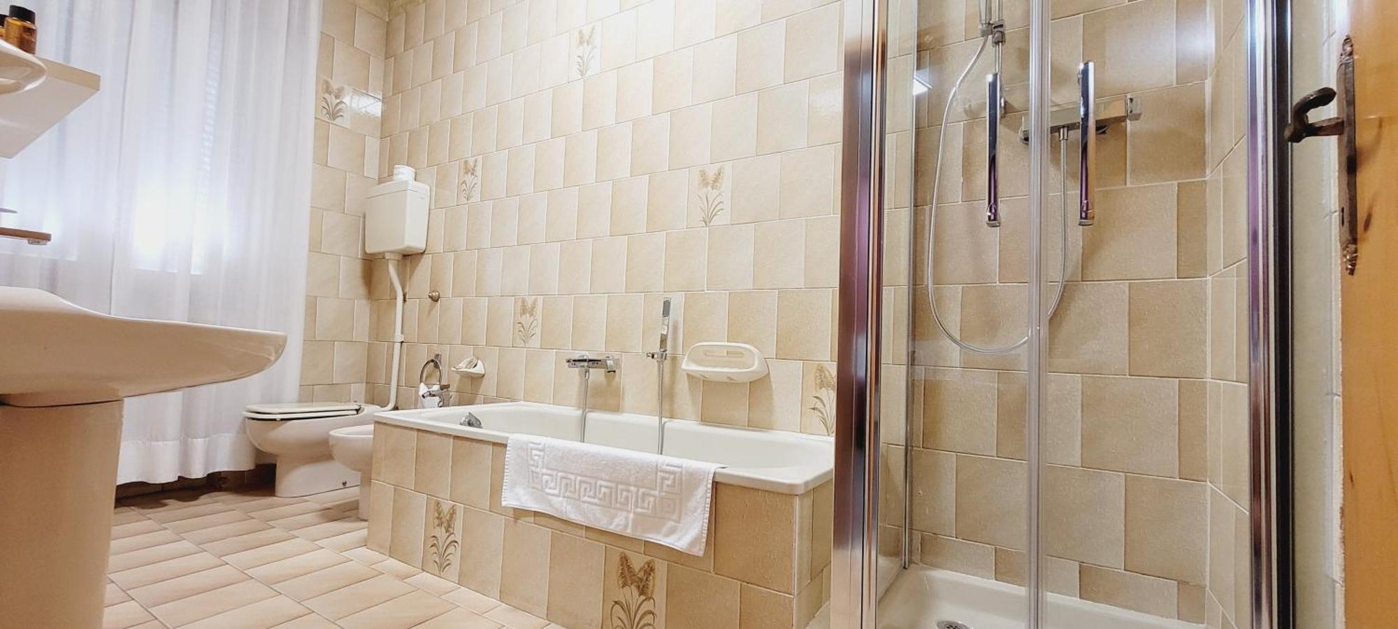 Altedo Hotel Paradiso מראה חיצוני תמונה