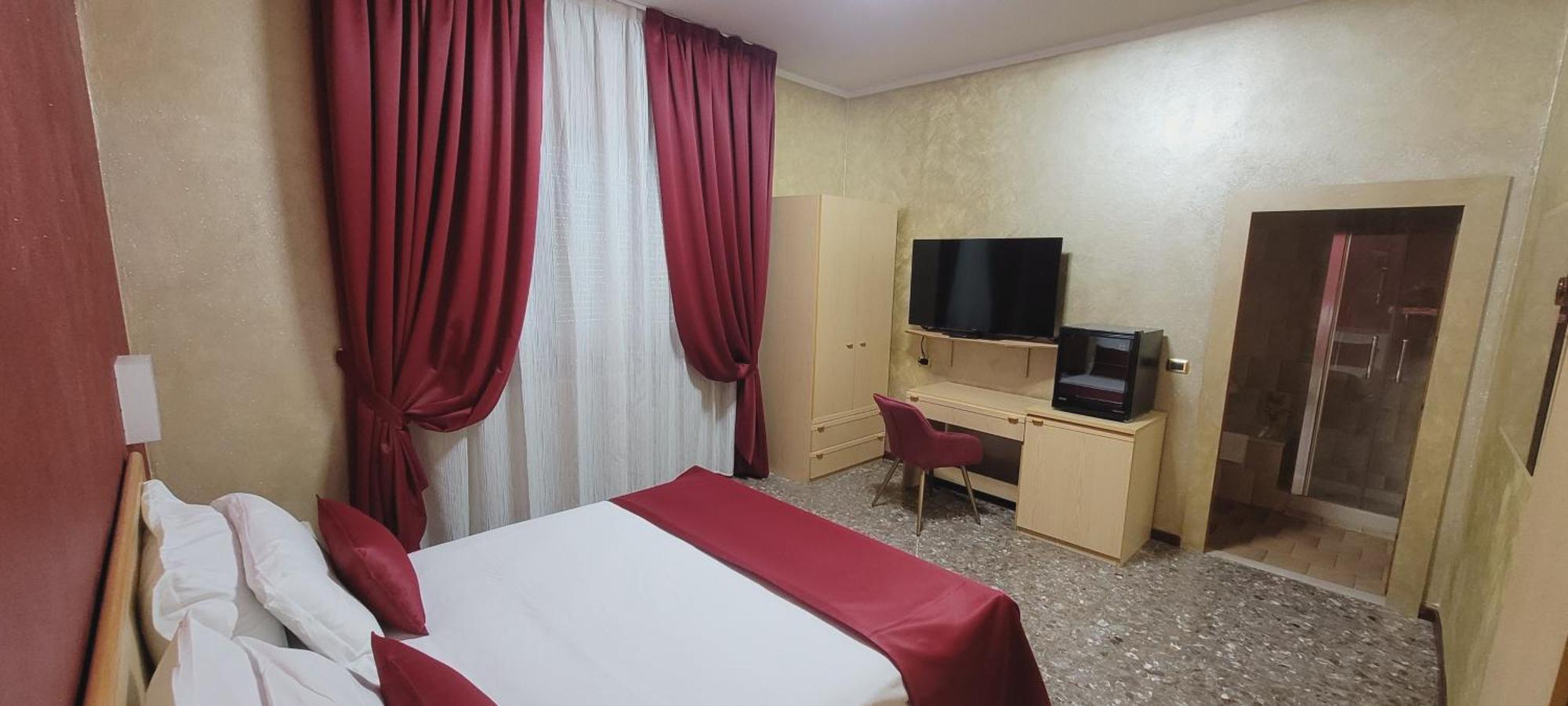 Altedo Hotel Paradiso חדר תמונה