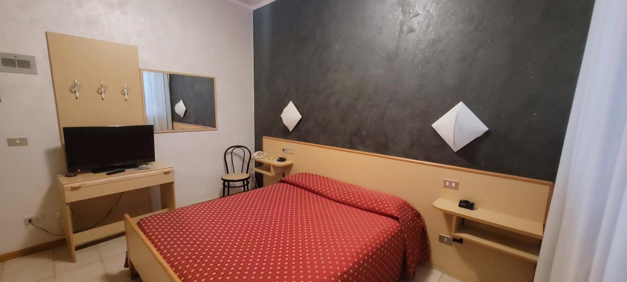 Altedo Hotel Paradiso חדר תמונה
